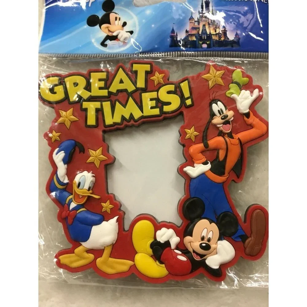 Disney Souvenir Rubber Frame Great Times Mickey Donald Goofy Magnetic NEW